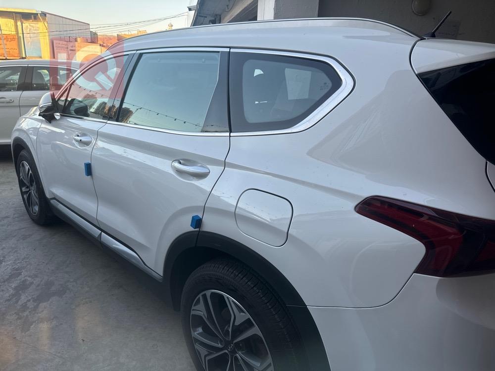 هيونداي سانتافي
